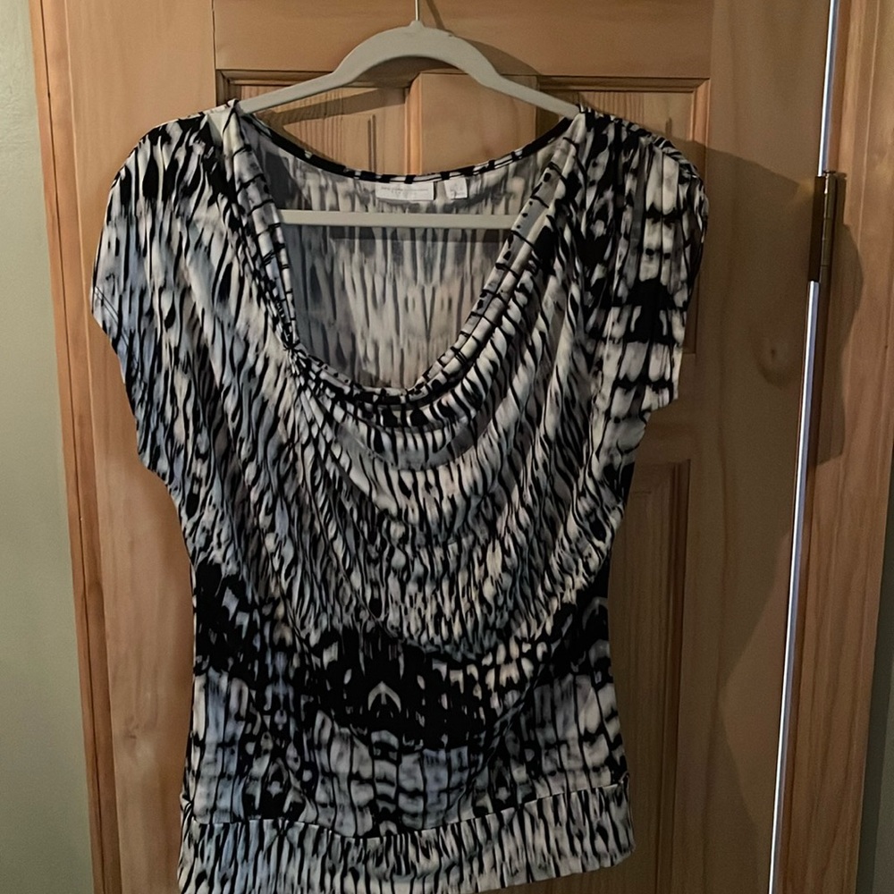 NY&Company draped shirt size small, although I wd prefer to list as medium